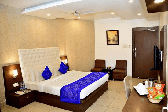 Hotel Surya International Lucknow room
